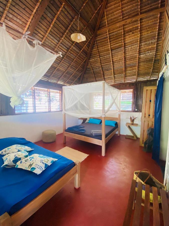 Tamarin Lodge Ampangorinana Esterno foto