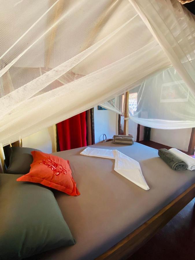Tamarin Lodge Ampangorinana Esterno foto