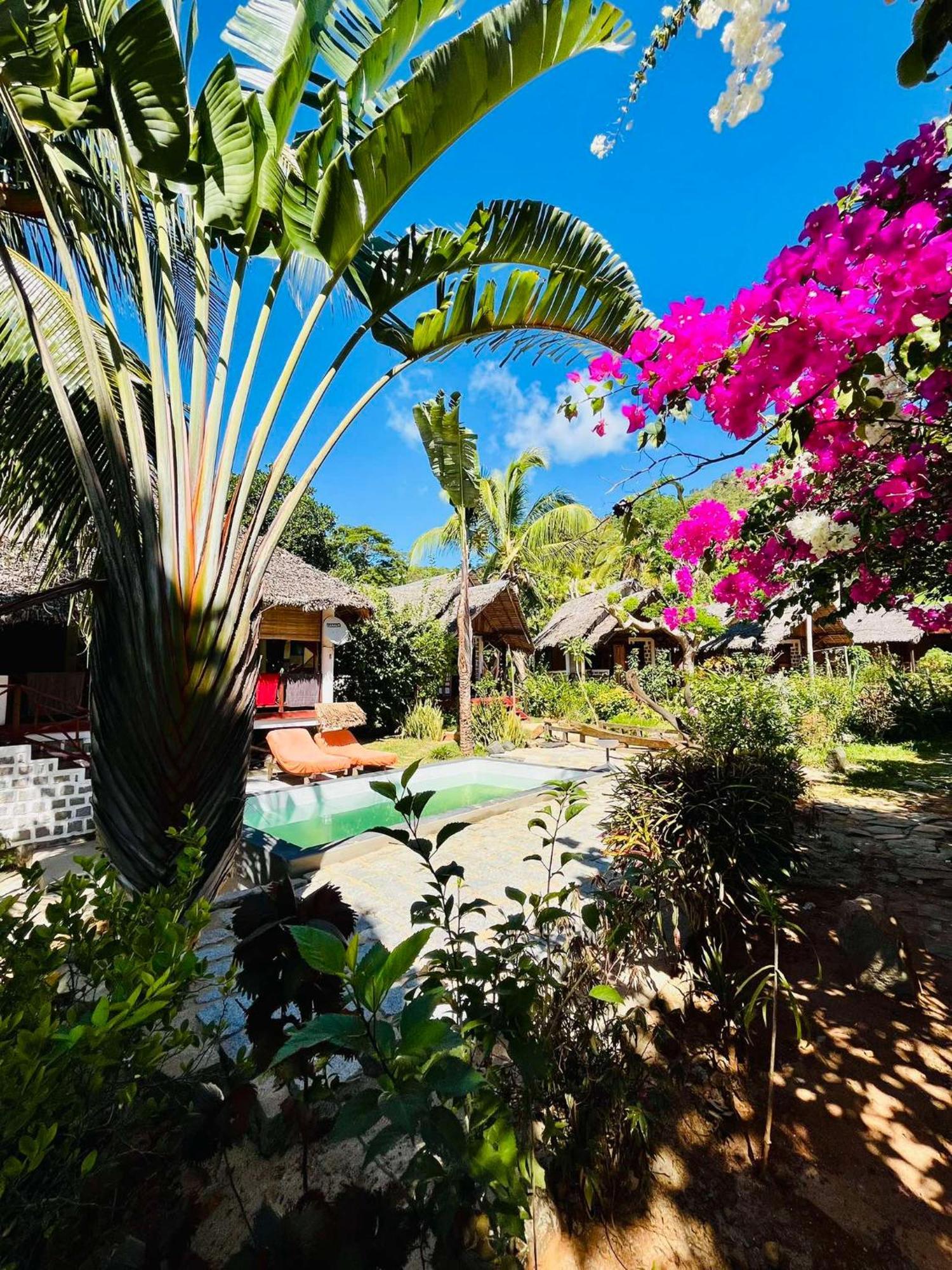 Tamarin Lodge Ampangorinana Esterno foto
