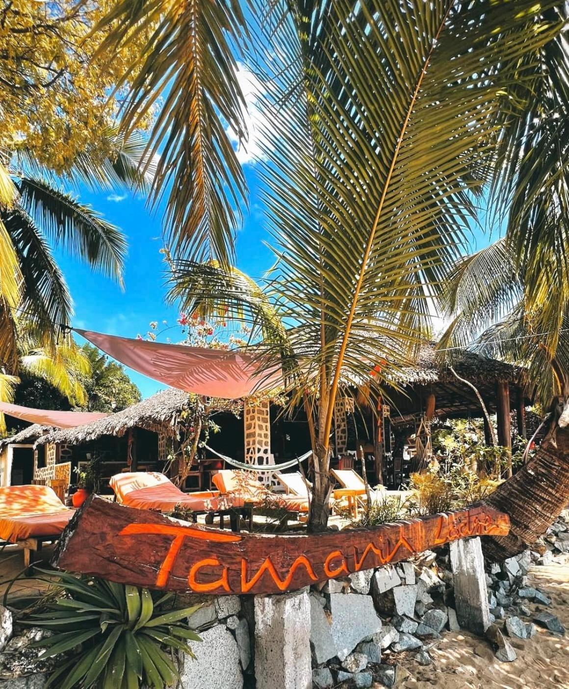 Tamarin Lodge Ampangorinana Esterno foto